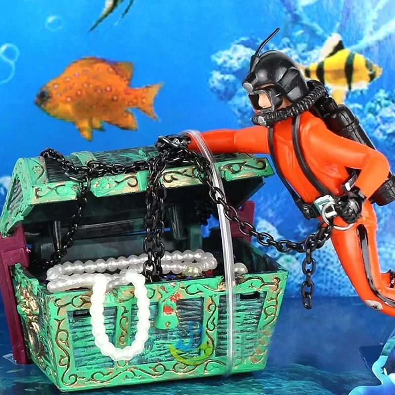 Aquarium Fish Games - Resin Treasure Hunter Diver Fish Tank