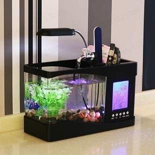 Mini Small Fish Tank Creative  - Aquarium Fish Logo recensione e prezzo